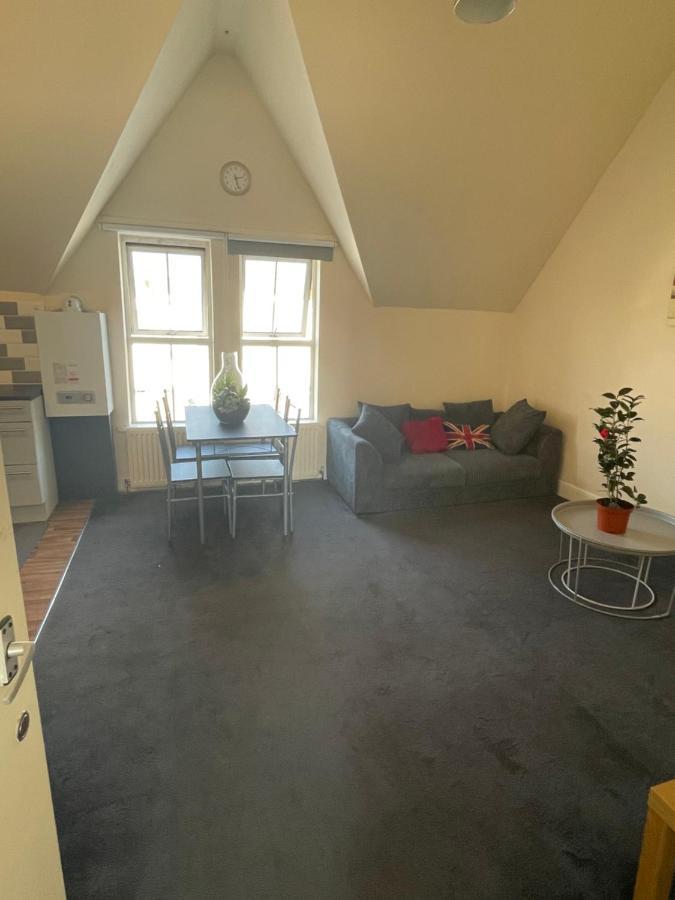 Vibrant & Cosy London Apartment Near Wembley Εξωτερικό φωτογραφία